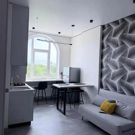 Avinion Azure Apartment *